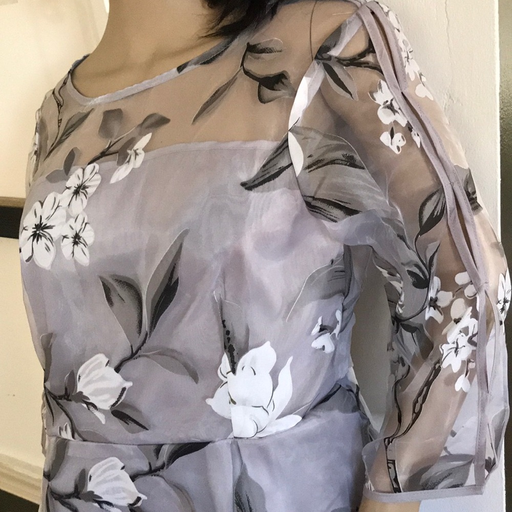 Stunning Retro Style Gray Floral Dressπππ - Picture 2 of 7